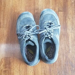 Keen shoes